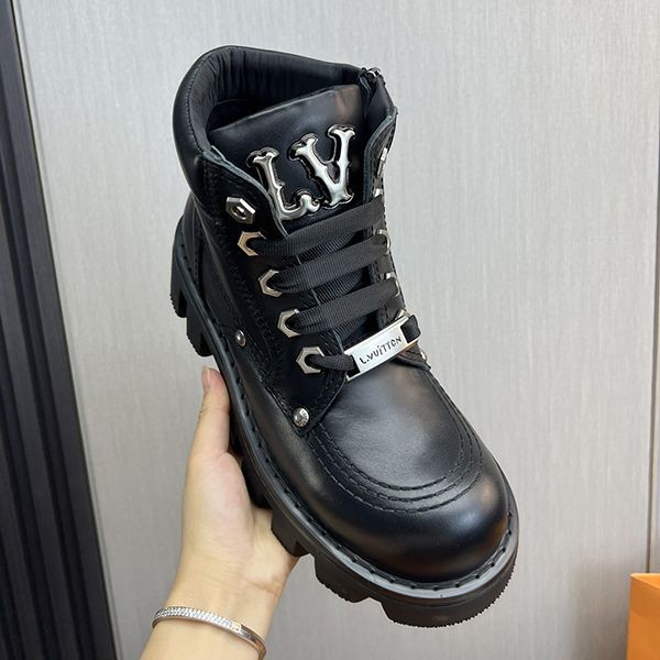 【海外限定】ルイヴィトン LV Checker Combat ブーツ 偽物★ 1ACNEY