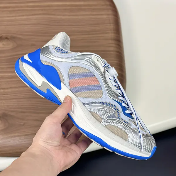 希少 グッチ 2.0 メンズ スニーカー バリエーション グレー＆ブルー メッシュ＆レザー guh91496